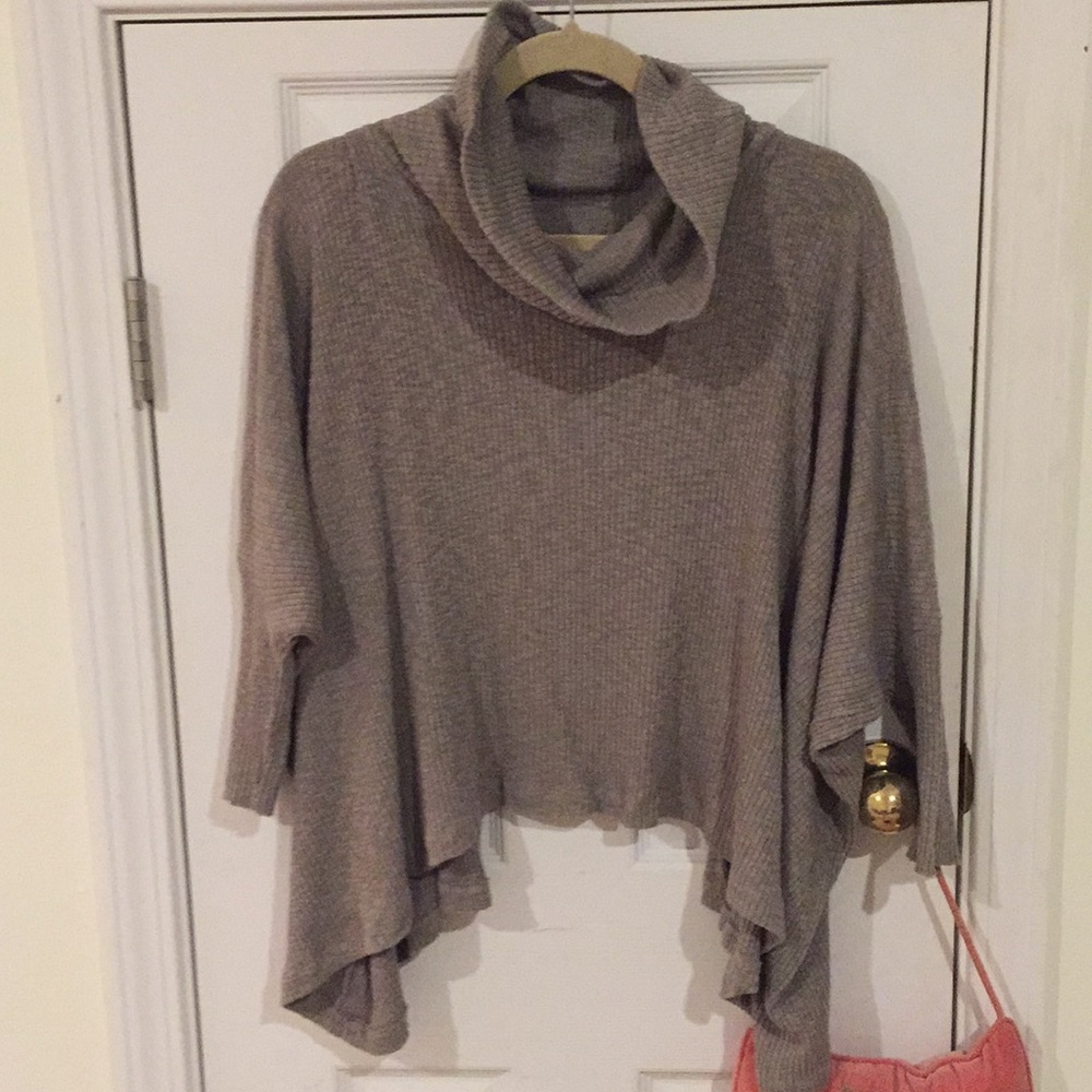 Free People Open Back Turtleneck Size Small